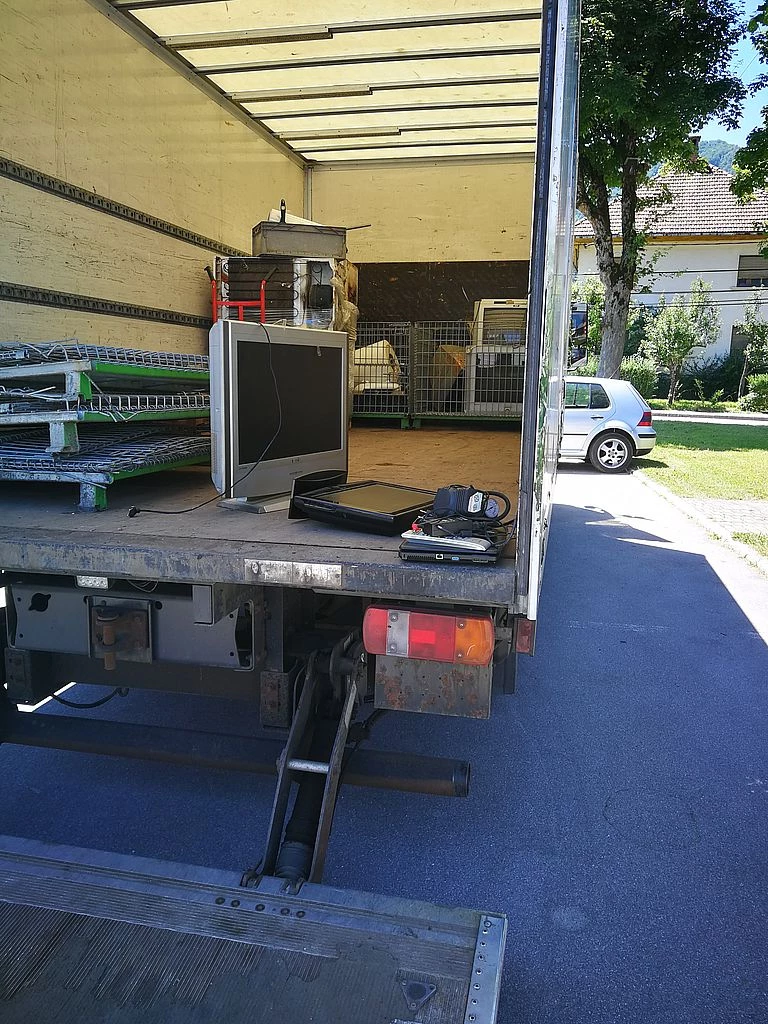 Akcija zbiranja starih aparatov in drugih nevarnih odpadkov v Ribnici